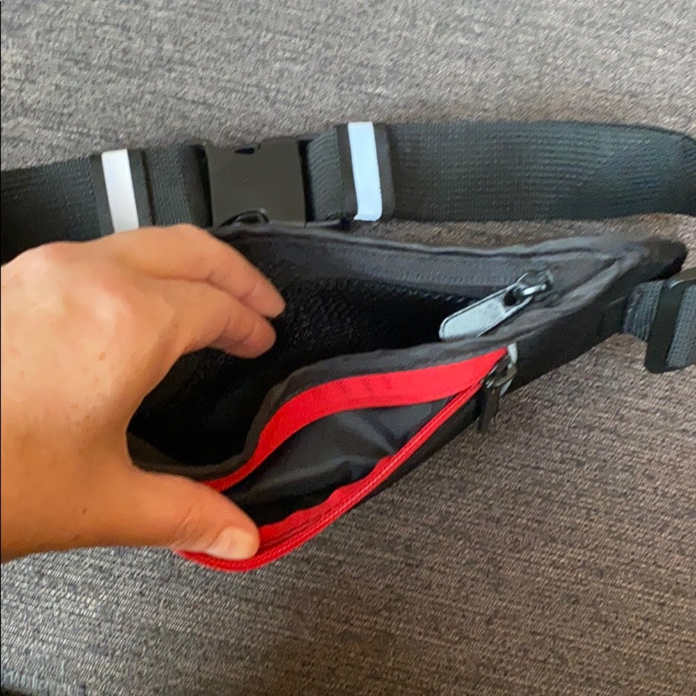 Fanny pack - Picture 2 of 5